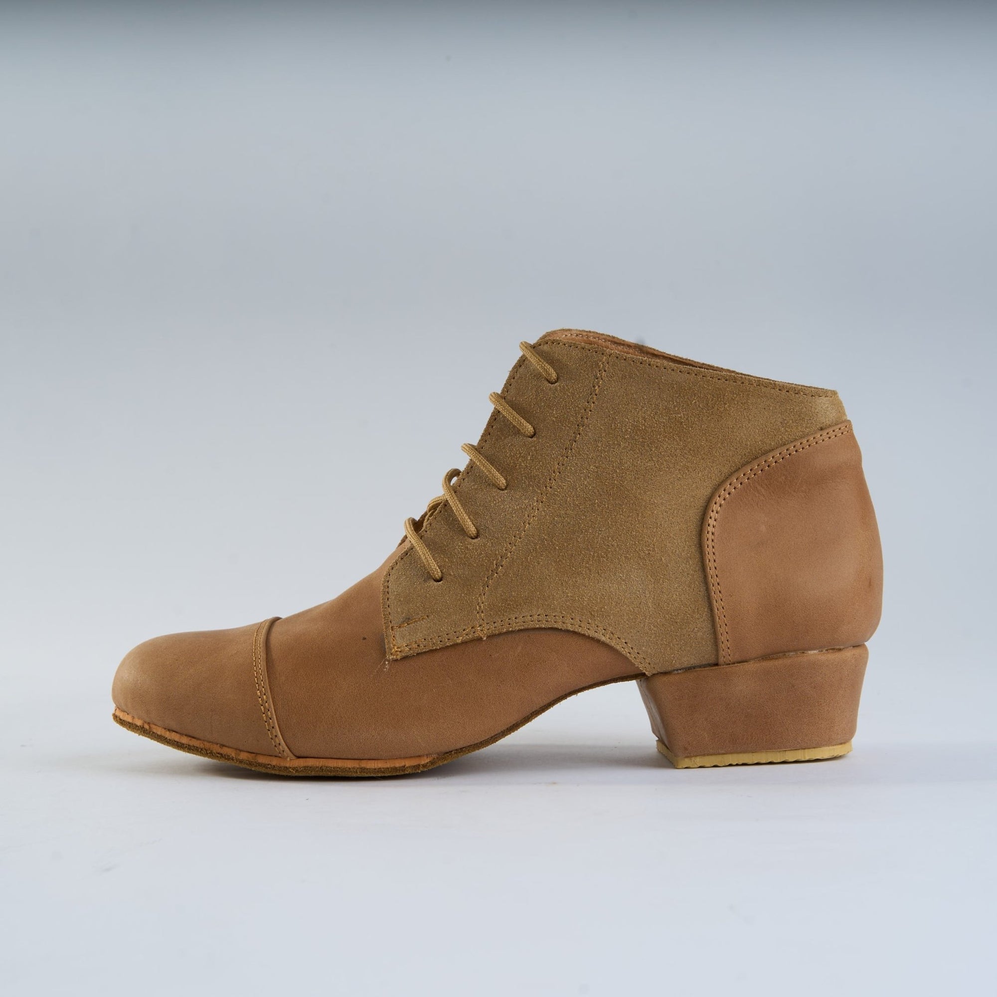 Camel Suede and Caramel Leather - Handmade Tango Trainers - Tita C 9301 - DNI Tango Store