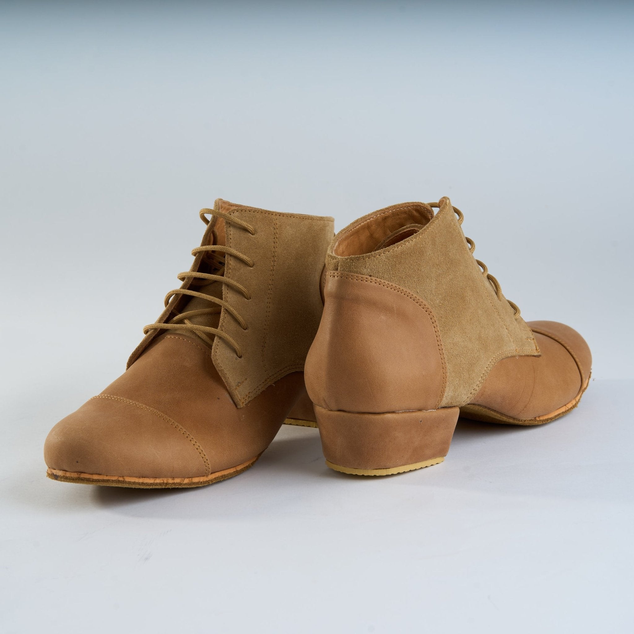 Camel Suede and Caramel Leather - Handmade Tango Trainers - Tita C 9301 - DNI Tango Store